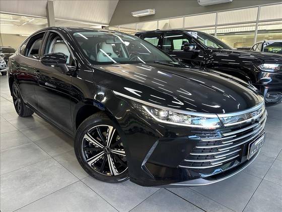 BYD KING 1.5 DM-I PHEV GS AUTOMÁTICO BYD KING 1.5 DM-I PHEV GS AUTOMÁTICO